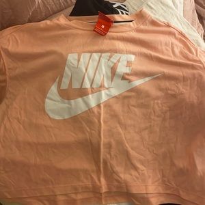 Nike gym shirt